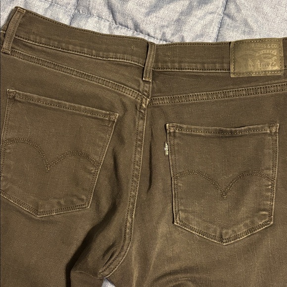 Levi's 315 Shaping Bootcut Jeans Only Worn Once! - Picture 8 of 9